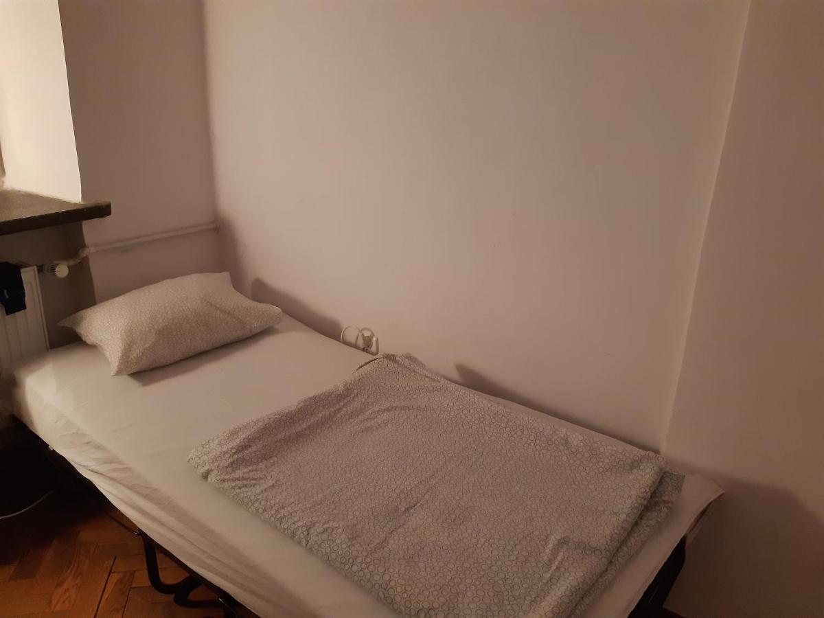 Just Room Centrum Warszawa Exteriör bild